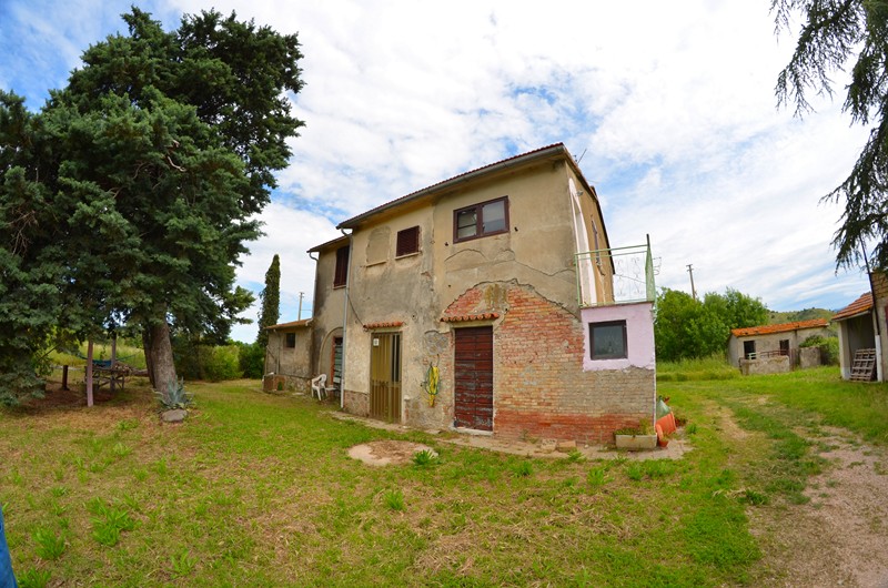 Amiata Immobiliare - Annuncio rif.AZ 90 - AGENZIA IMMOBILIARE AMIATA - Case in vendita sul Monte Amiata - Affitti - Ville casali appartamenti in affitto - appartamenti in vendita sull amiata - REAL ESTATE