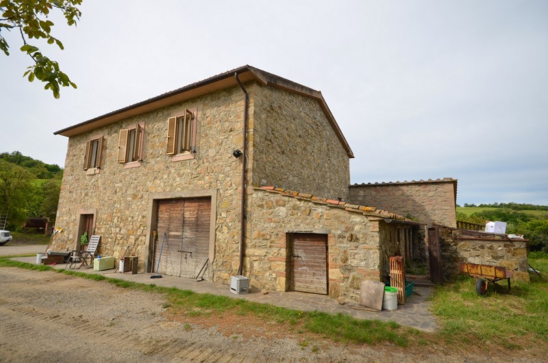 Amiata Immobiliare - Annuncio rif.AZ 52 - AGENZIA IMMOBILIARE AMIATA - Case in vendita sul Monte Amiata - Affitti - Ville casali appartamenti in affitto - appartamenti in vendita sull amiata - REAL ESTATE