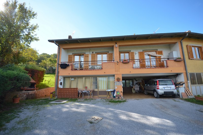 Amiata Immobiliare - Annuncio rif.A 328 - AGENZIA IMMOBILIARE AMIATA - Case in vendita sul Monte Amiata - Affitti - Ville casali appartamenti in affitto - appartamenti in vendita sull amiata - REAL ESTATE