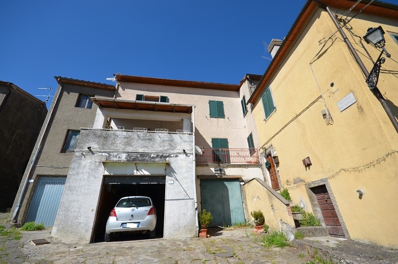 Amiata Immobiliare - Annuncio rif.A 368 - AGENZIA IMMOBILIARE AMIATA - Case in vendita sul Monte Amiata - Affitti - Ville casali appartamenti in affitto - appartamenti in vendita sull amiata - REAL ESTATE