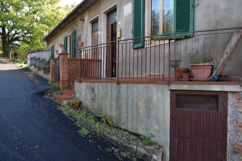 Amiata Immobiliare - Annuncio rif.A 137 - AGENZIA IMMOBILIARE AMIATA - Case in vendita sul Monte Amiata - Affitti - Ville casali appartamenti in affitto - appartamenti in vendita sull amiata - REAL ESTATE