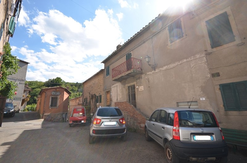 Amiata Immobiliare - Annuncio rif.A 384 - AGENZIA IMMOBILIARE AMIATA - Case in vendita sul Monte Amiata - Affitti - Ville casali appartamenti in affitto - appartamenti in vendita sull amiata - REAL ESTATE