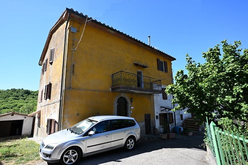 Amiata Immobiliare - Annuncio rif.A 356 - AGENZIA IMMOBILIARE AMIATA - Case in vendita sul Monte Amiata - Affitti - Ville casali appartamenti in affitto - appartamenti in vendita sull amiata - REAL ESTATE