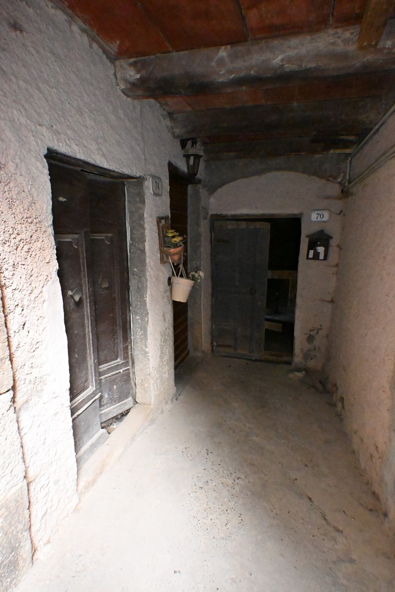 Amiata Immobiliare - Annuncio rif.A 212 - AGENZIA IMMOBILIARE AMIATA - Case in vendita sul Monte Amiata - Affitti - Ville casali appartamenti in affitto - appartamenti in vendita sull amiata - REAL ESTATE