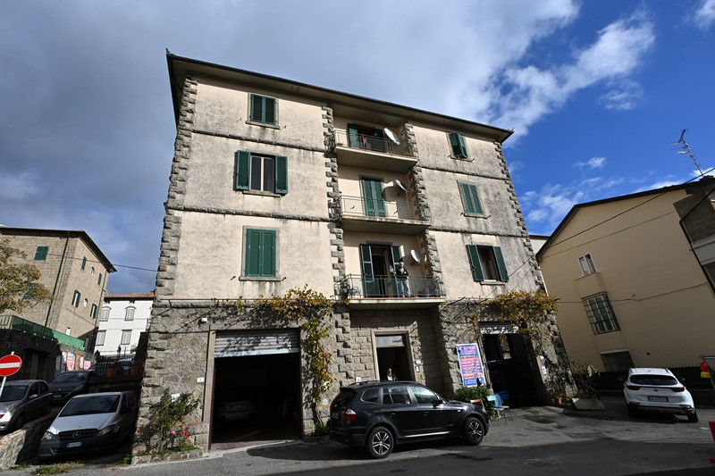 Amiata Immobiliare - Annuncio rif.A 345 - AGENZIA IMMOBILIARE AMIATA - Case in vendita sul Monte Amiata - Affitti - Ville casali appartamenti in affitto - appartamenti in vendita sull amiata - REAL ESTATE