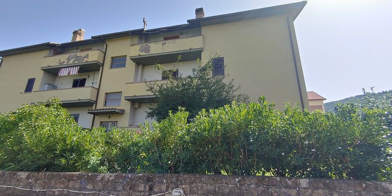 Amiata Immobiliare - Annuncio rif.SE 7 - AGENZIA IMMOBILIARE AMIATA - Case in vendita sul Monte Amiata - Affitti - Ville casali appartamenti in affitto - appartamenti in vendita sull amiata - REAL ESTATE