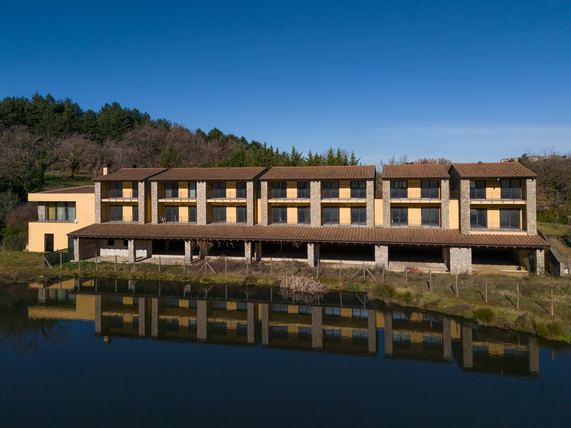 Amiata Immobiliare - Annuncio rif.C 31 - AGENZIA IMMOBILIARE AMIATA - Case in vendita sul Monte Amiata - Affitti - Ville casali appartamenti in affitto - appartamenti in vendita sull amiata - REAL ESTATE