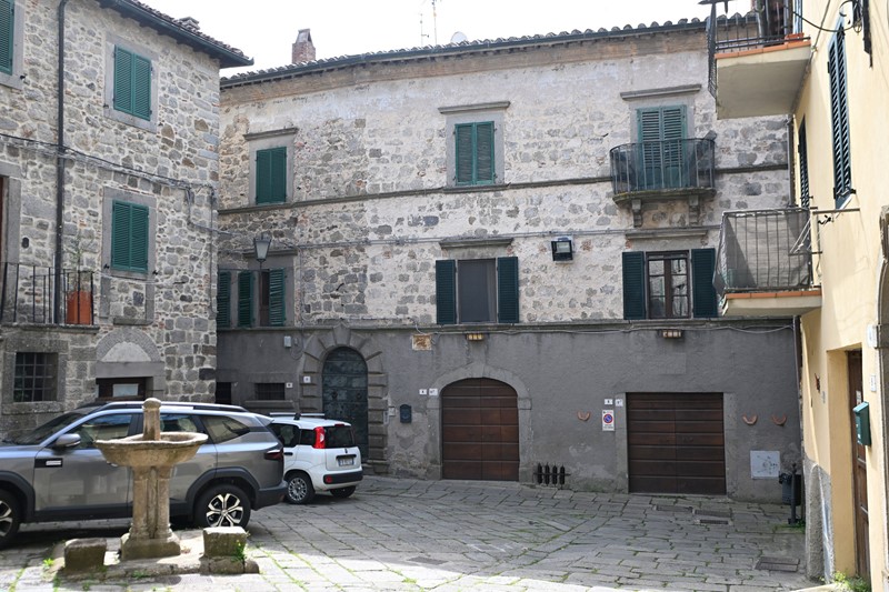 Amiata Immobiliare - Annuncio rif.SA 59 - AGENZIA IMMOBILIARE AMIATA - Case in vendita sul Monte Amiata - Affitti - Ville casali appartamenti in affitto - appartamenti in vendita sull amiata - REAL ESTATE