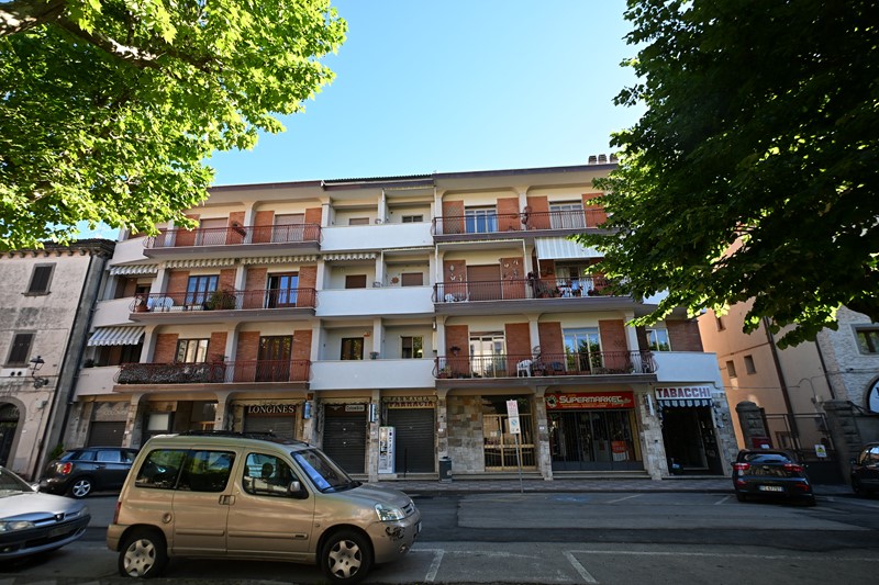 Amiata Immobiliare - Annuncio rif.A 234 - AGENZIA IMMOBILIARE AMIATA - Case in vendita sul Monte Amiata - Affitti - Ville casali appartamenti in affitto - appartamenti in vendita sull amiata - REAL ESTATE