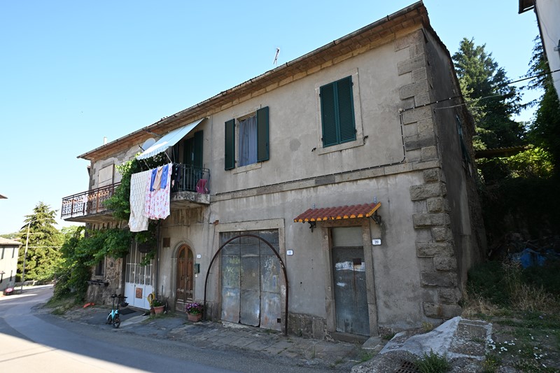 Amiata Immobiliare - Annuncio rif.A 293 - AGENZIA IMMOBILIARE AMIATA - Case in vendita sul Monte Amiata - Affitti - Ville casali appartamenti in affitto - appartamenti in vendita sull amiata - REAL ESTATE