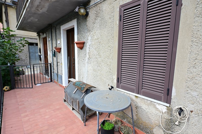Amiata Immobiliare - Annuncio rif.A 113 - AGENZIA IMMOBILIARE AMIATA - Case in vendita sul Monte Amiata - Affitti - Ville casali appartamenti in affitto - appartamenti in vendita sull amiata - REAL ESTATE