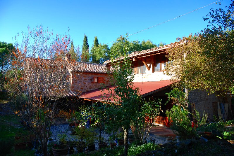 Amiata Immobiliare - Annuncio rif.AZ 61 - AGENZIA IMMOBILIARE AMIATA - Case in vendita sul Monte Amiata - Affitti - Ville casali appartamenti in affitto - appartamenti in vendita sull amiata - REAL ESTATE