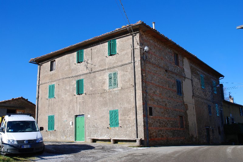 Amiata Immobiliare - Annuncio rif.A 10 - AGENZIA IMMOBILIARE AMIATA - Case in vendita sul Monte Amiata - Affitti - Ville casali appartamenti in affitto - appartamenti in vendita sull amiata - REAL ESTATE