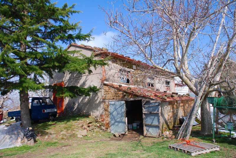 Amiata Immobiliare - Annuncio rif.AZ 36 - AGENZIA IMMOBILIARE AMIATA - Case in vendita sul Monte Amiata - Affitti - Ville casali appartamenti in affitto - appartamenti in vendita sull amiata - REAL ESTATE