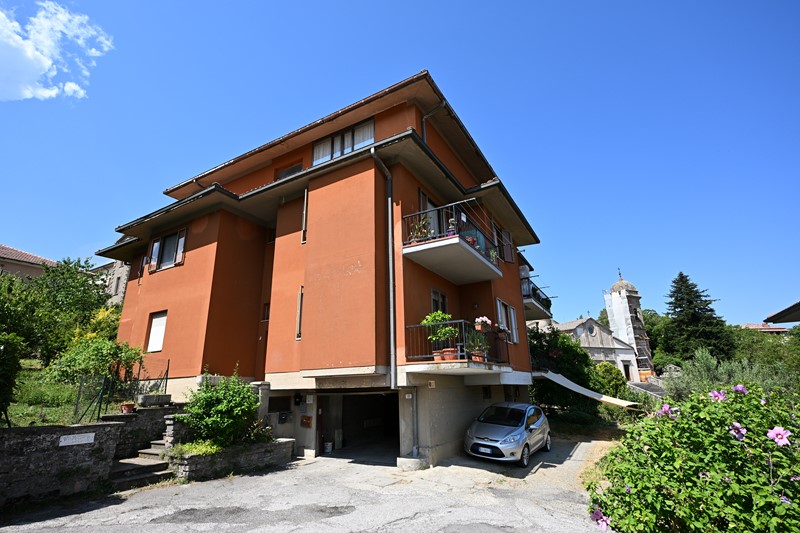 Amiata Immobiliare - Annuncio rif.A 207 - AGENZIA IMMOBILIARE AMIATA - Case in vendita sul Monte Amiata - Affitti - Ville casali appartamenti in affitto - appartamenti in vendita sull amiata - REAL ESTATE