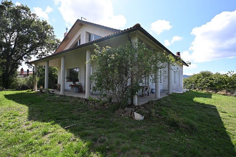Amiata Immobiliare - Annuncio rif.A 412 - AGENZIA IMMOBILIARE AMIATA - Case in vendita sul Monte Amiata - Affitti - Ville casali appartamenti in affitto - appartamenti in vendita sull amiata - REAL ESTATE