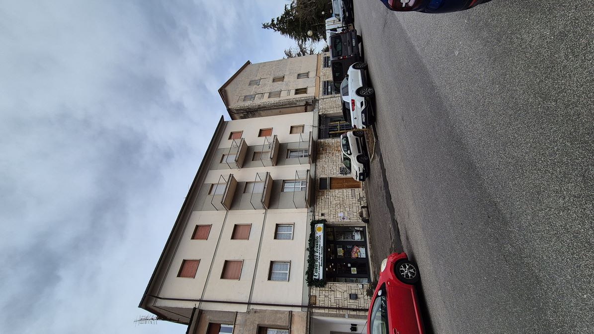 Amiata Immobiliare - Annuncio rif.C 35 - AGENZIA IMMOBILIARE AMIATA - Case in vendita sul Monte Amiata - Affitti - Ville casali appartamenti in affitto - appartamenti in vendita sull amiata - REAL ESTATE